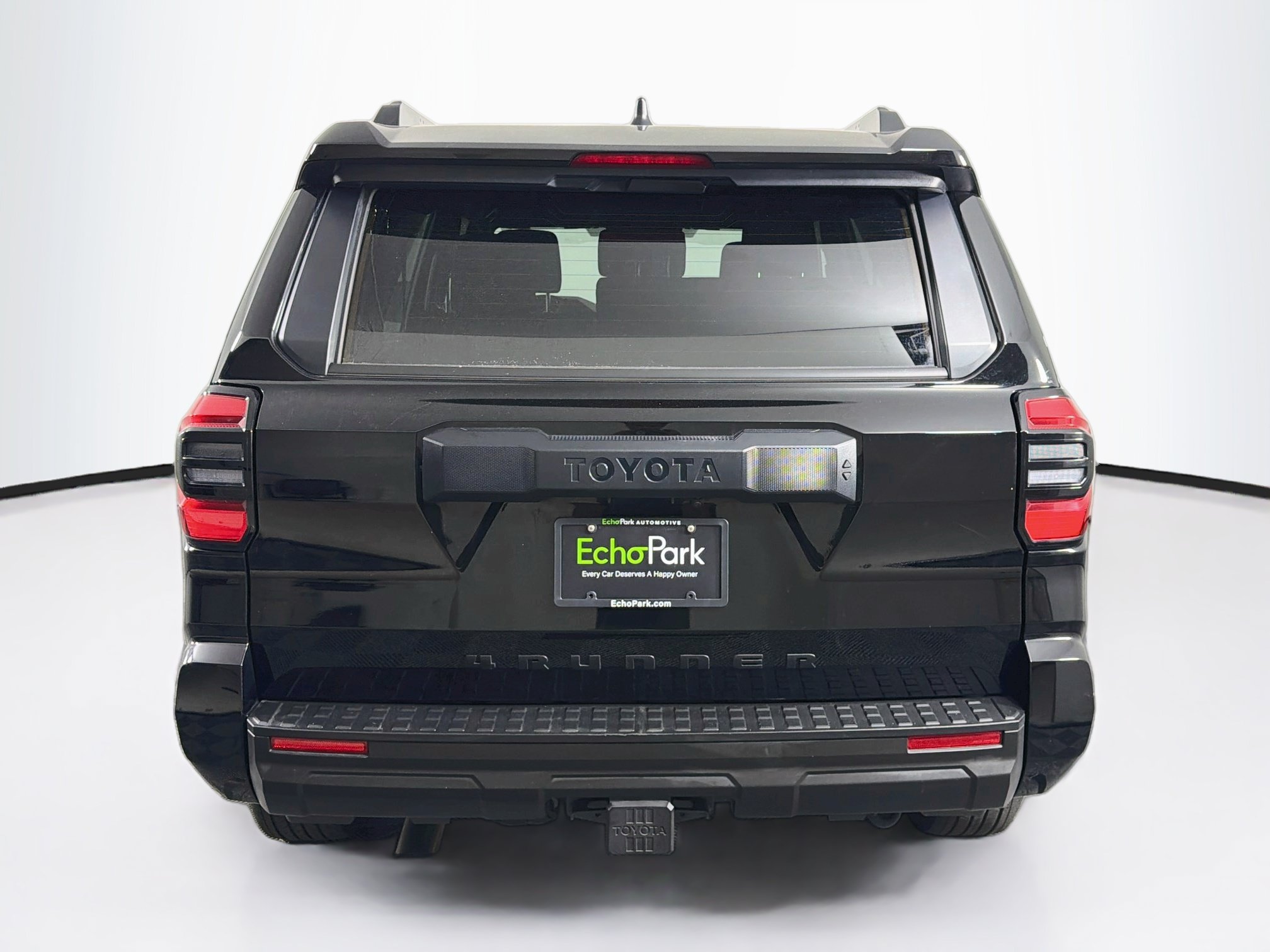 Used 2025 Toyota 4Runner SR5 AWD/4WD image 7