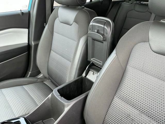 Used 2025 Chevrolet Trax LT w/ Driver Confidence Package image 31