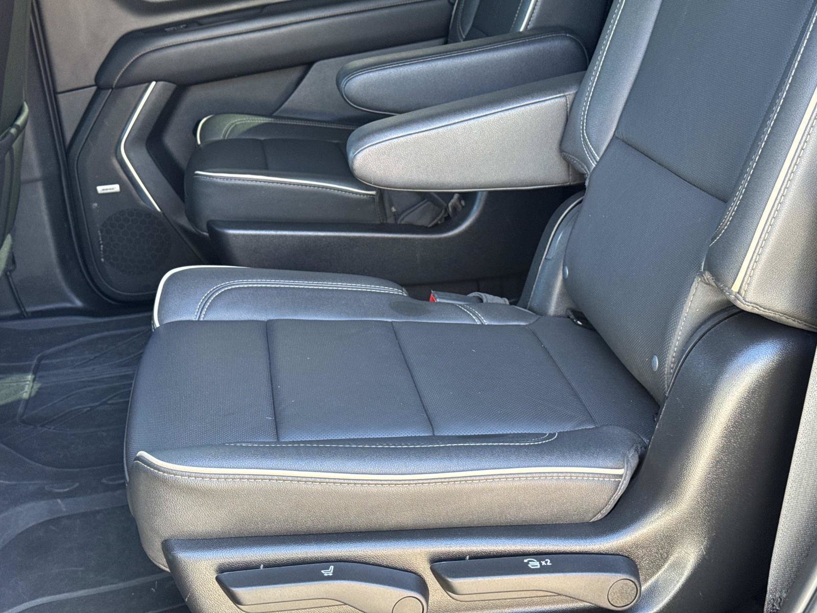 Used 2024 Chevrolet Tahoe Premier AWD/4WD image 17