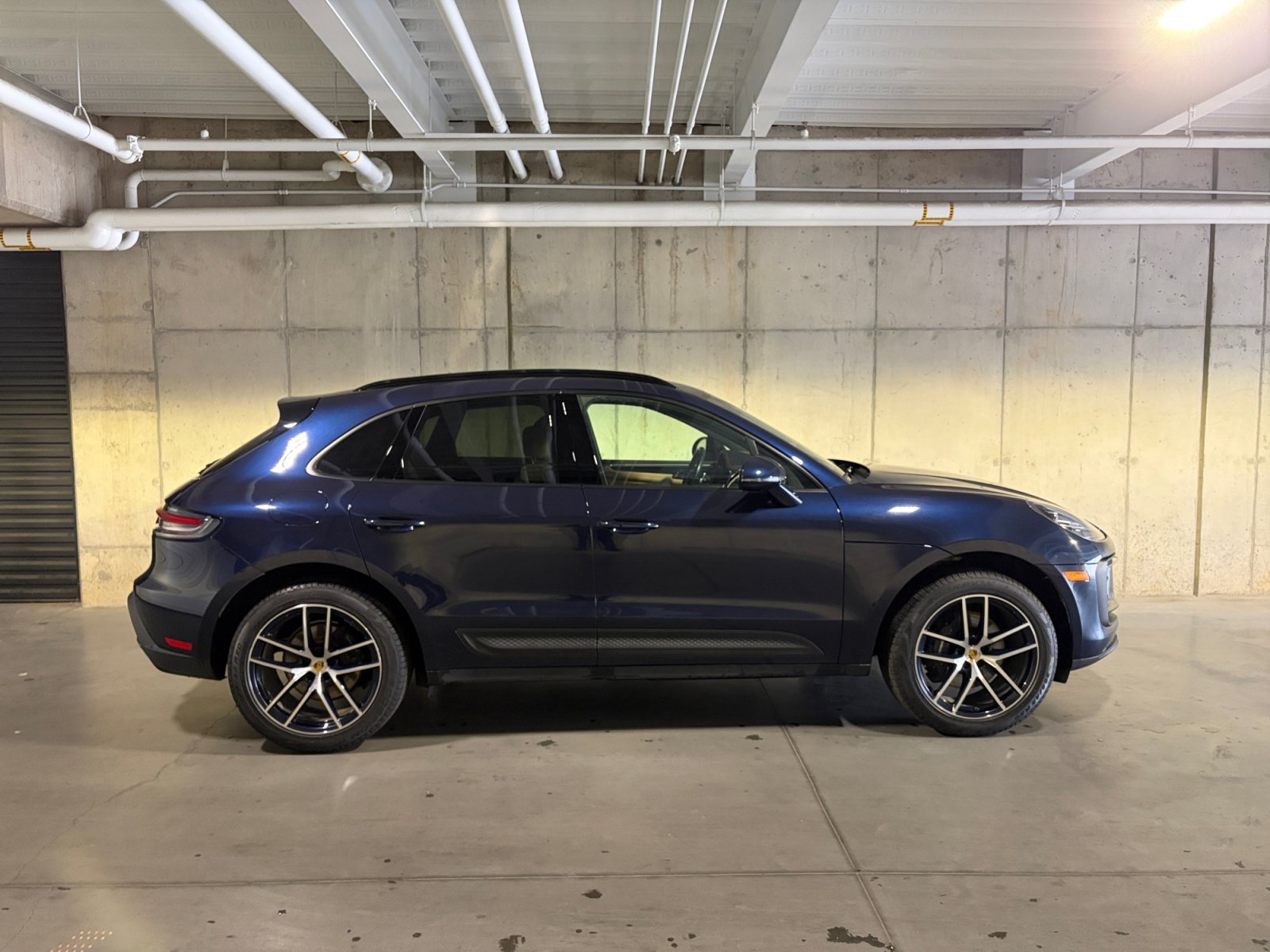 Certified 2023 Porsche Macan Turbo AWD/4WD image 8