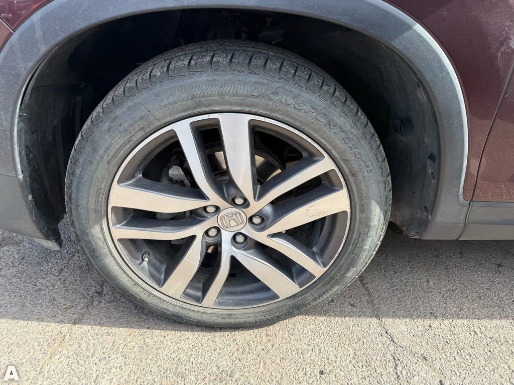 Used 2016 Honda Pilot Touring image 6