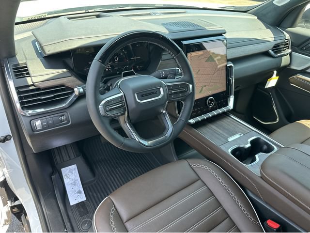 New 2026 GMC Acadia Denali Ultimate w/ LPO, Floor Liner Package FWD image 24