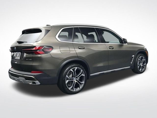 New 2026 BMW X5 sDrive40i image 4