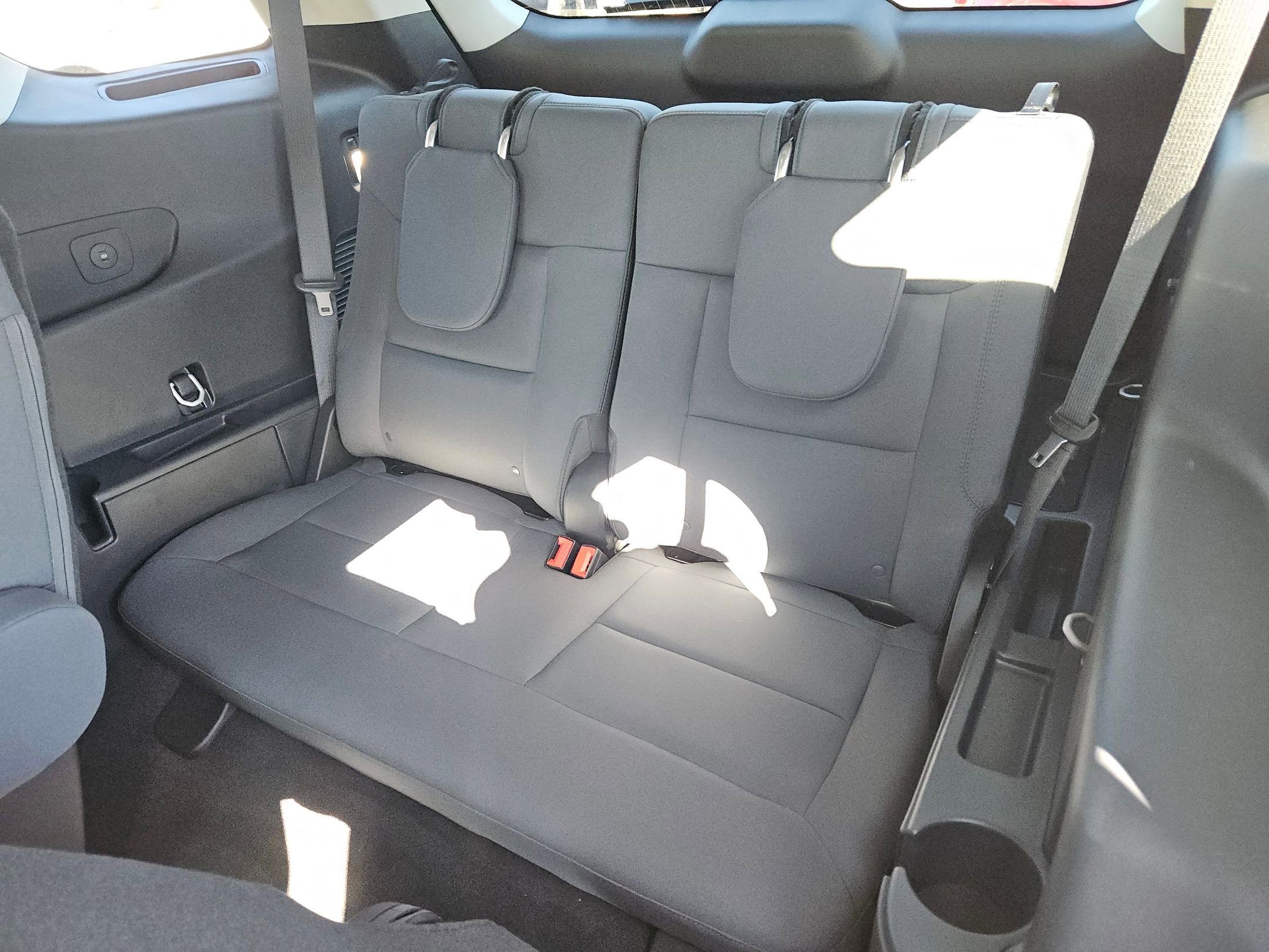 New 2025 Ford Explorer Active image 15