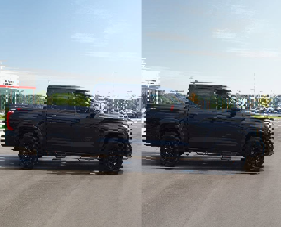 Used 2022 Toyota Tundra SR5 image 18