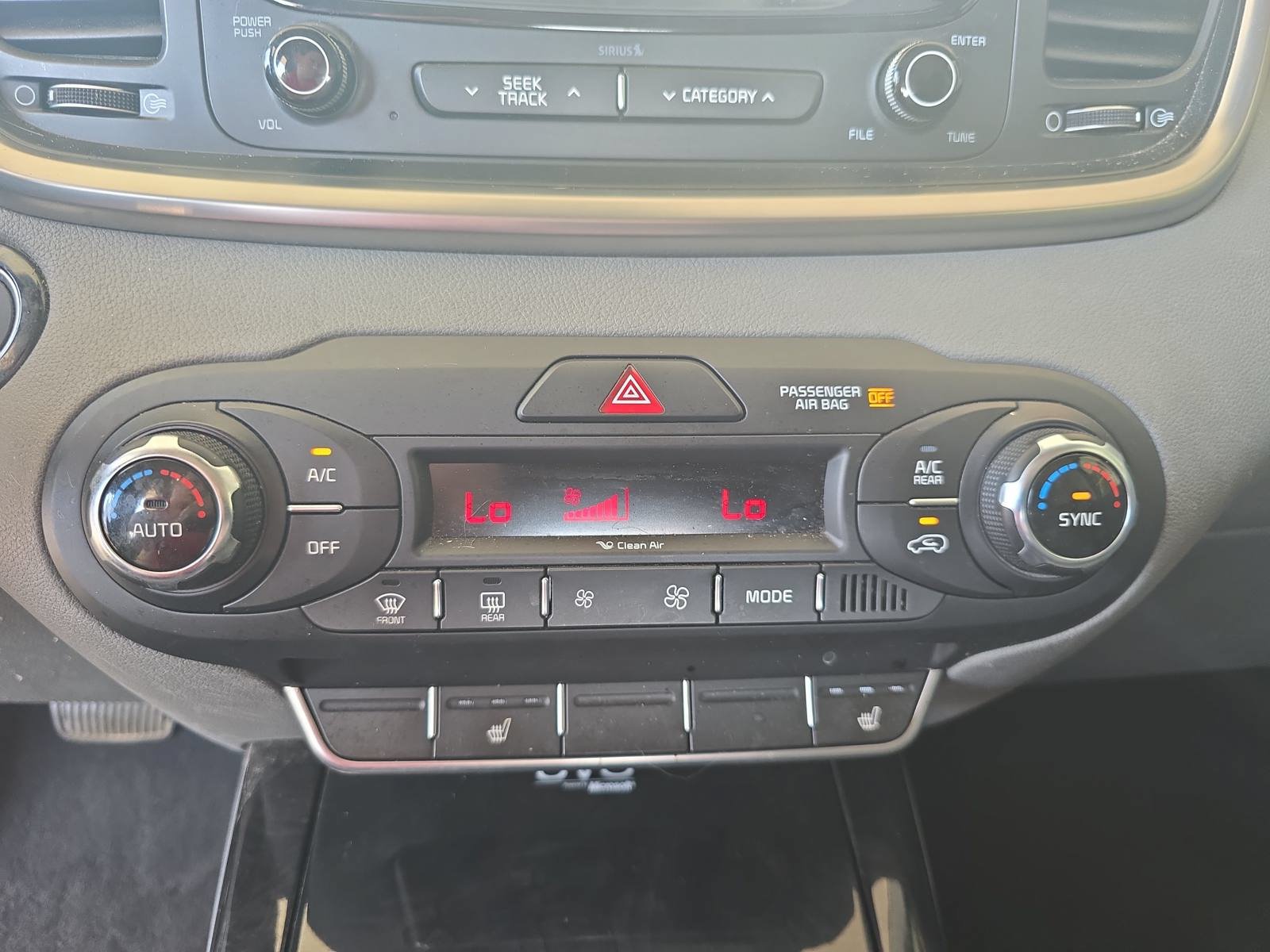 Used 2016 Kia Sorento EX w/ EX Premium Package FWD image 21