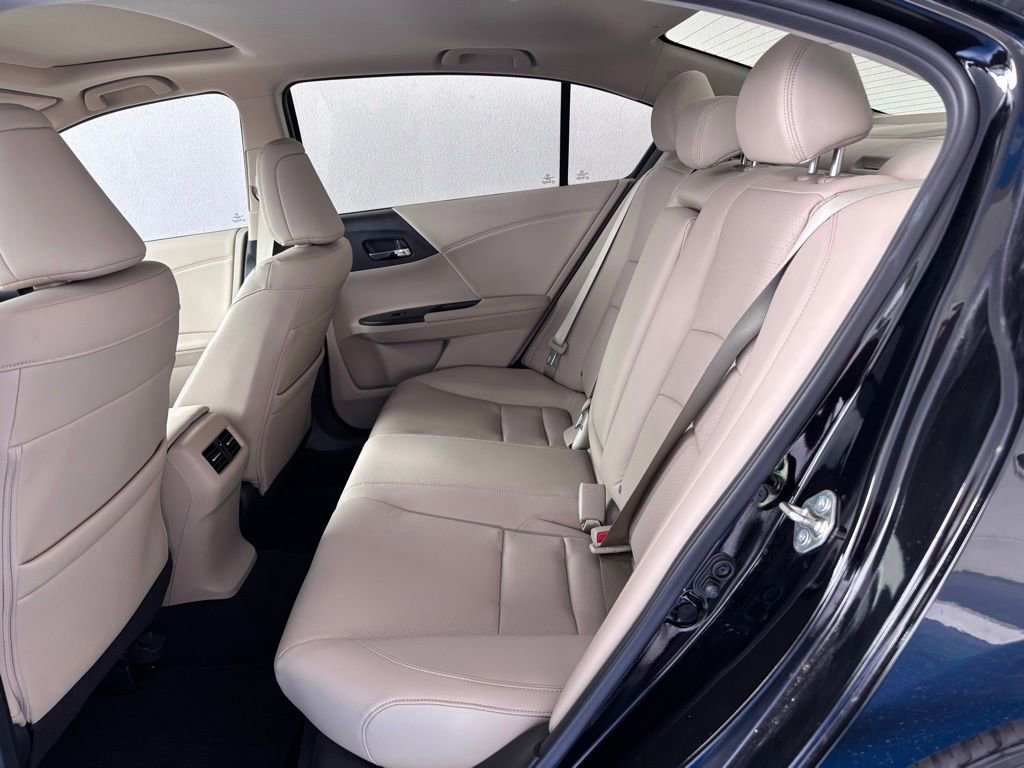 Used 2015 Honda Accord EX-L image 13