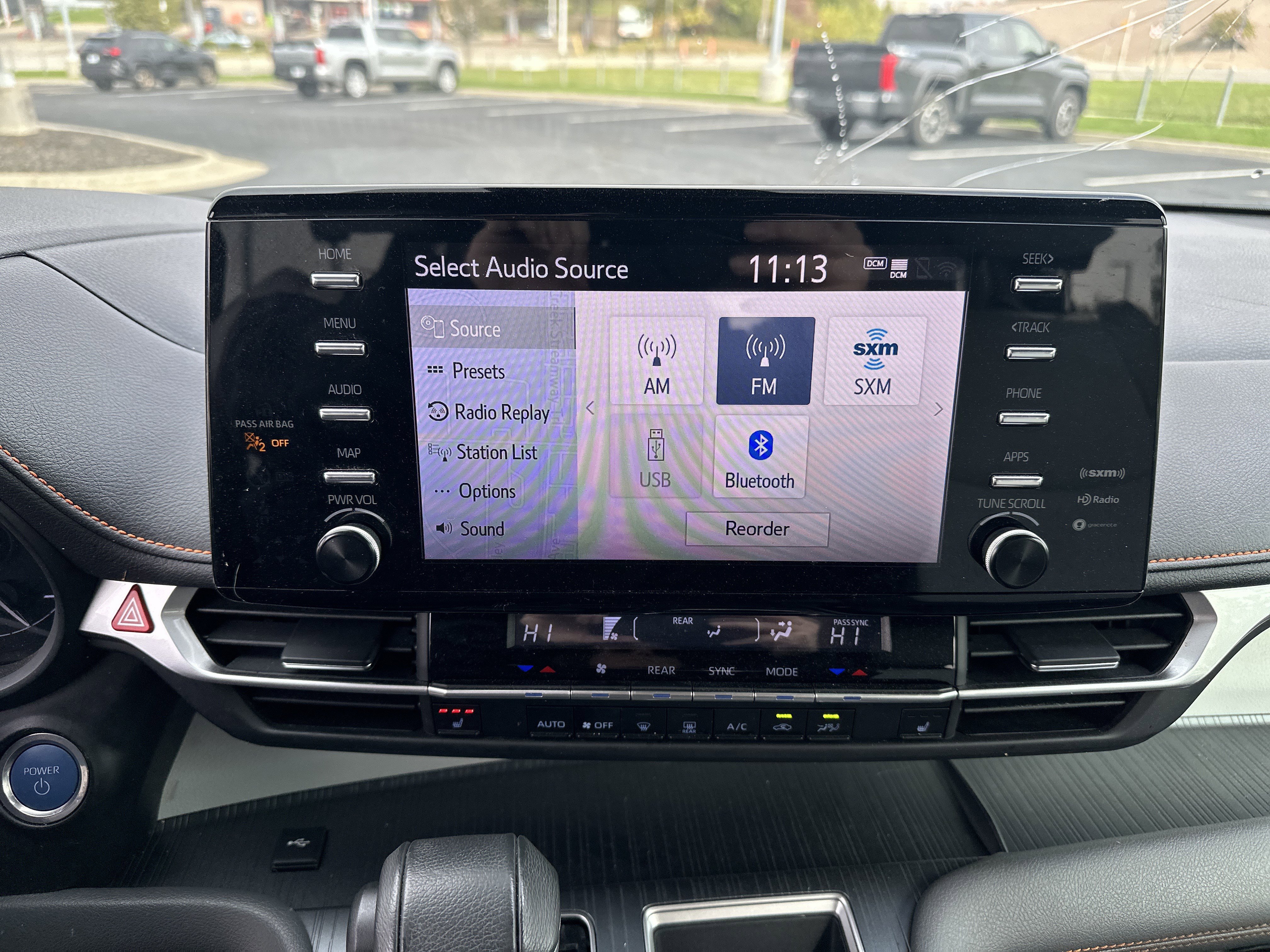 Certified 2023 Toyota Sienna XSE image 22