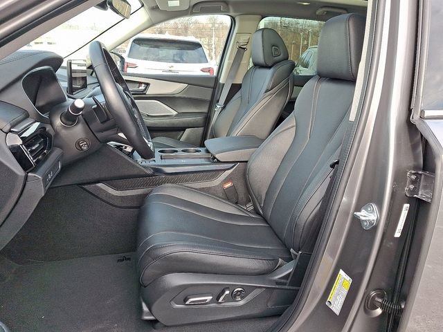 Certified 2025 Acura MDX SH-AWD image 14