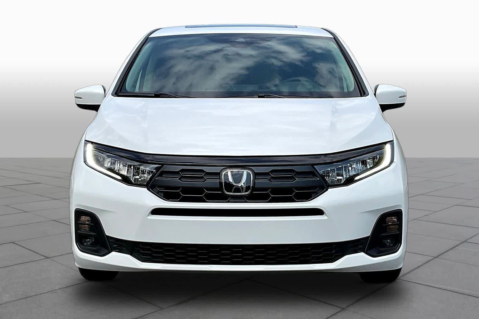 New 2026 Honda Odyssey EX-L image 3