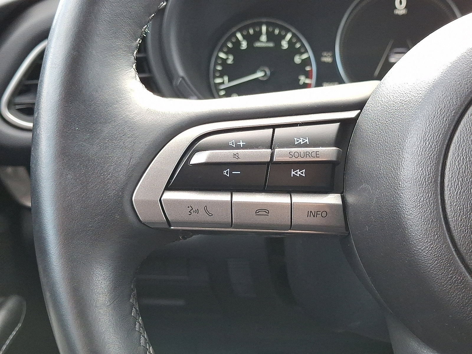 Used 2023 MAZDA CX-30 AWD 2.5 S w/ Select Package image 22