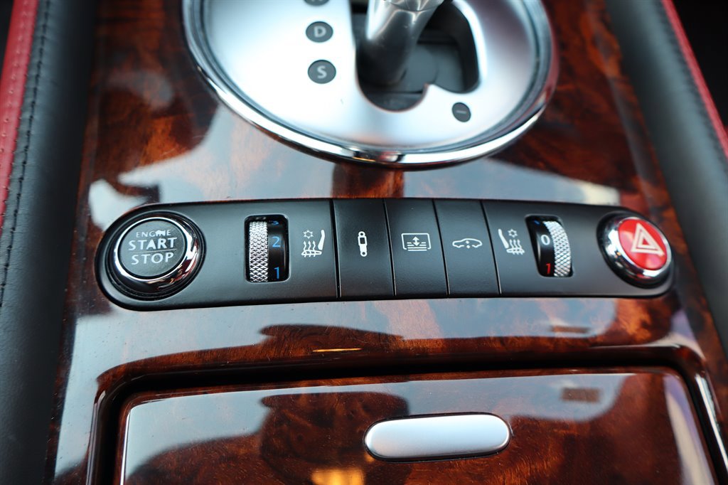 Used 2006 Bentley Flying Spur Flying Spur AWD/4WD image 33