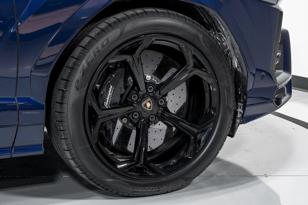 Used 2021 Lamborghini Urus AWD/4WD image 50