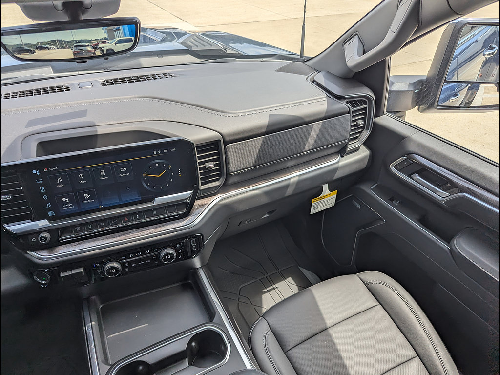 New 2026 Chevrolet Silverado 3500 LTZ w/ LTZ Convenience Package AWD/4WD image 21