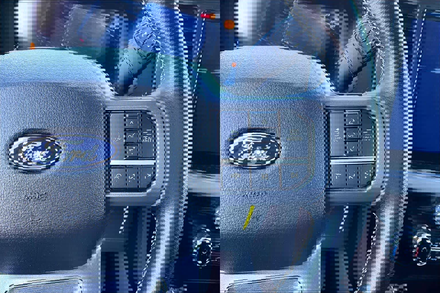 Used 2024 Ford F150 XLT w/ Mobile Office Package image 23