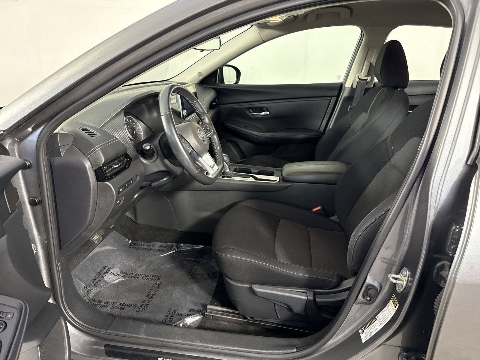 Used 2023 Nissan Sentra SV w/ All-Weather Package FWD image 5