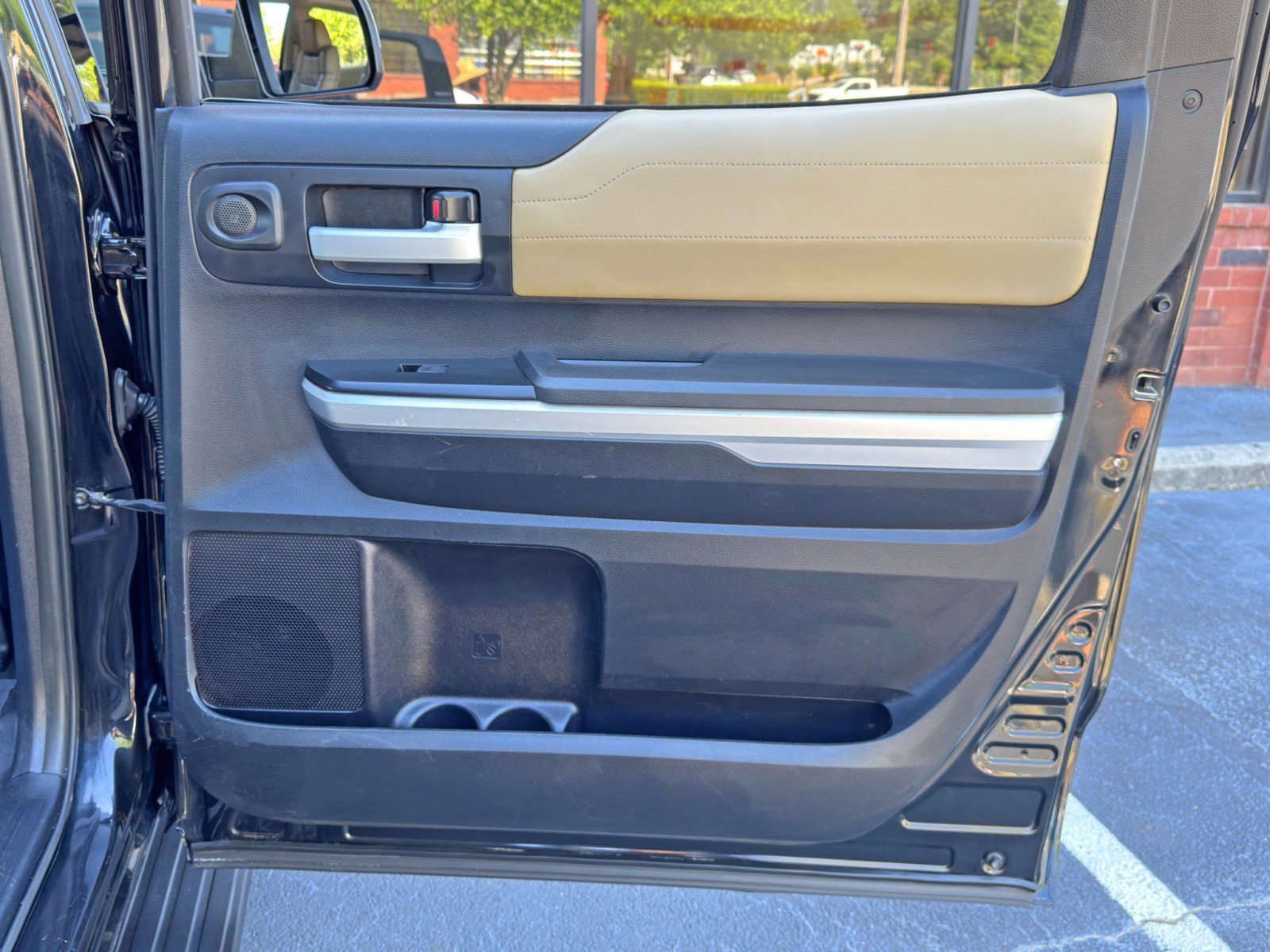 Used 2014 Toyota Tundra Limited w/ Limited Premium Package AWD/4WD image 42