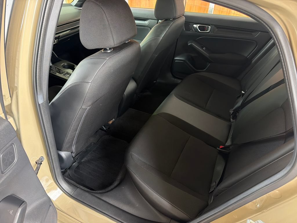 Used 2025 Honda Civic Sport image 26