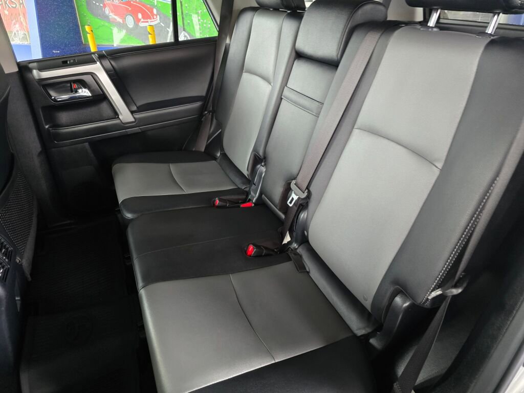 Used 2024 Toyota 4Runner SR5 Premium w/ Moonroof Package AWD/4WD image 21
