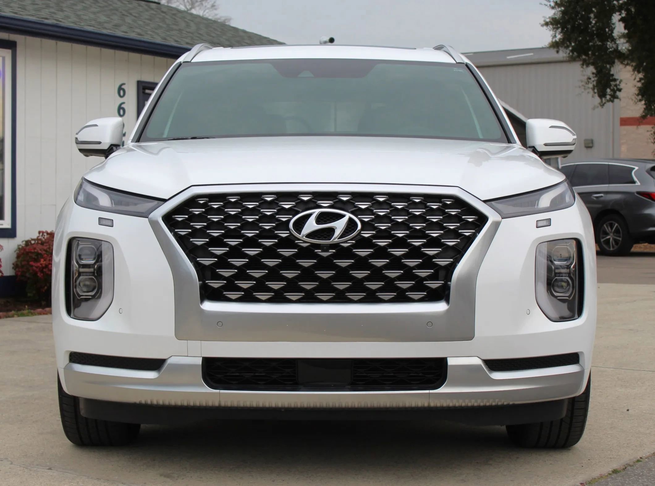 Used 2021 Hyundai Palisade Calligraphy w/ Winter Package image 8