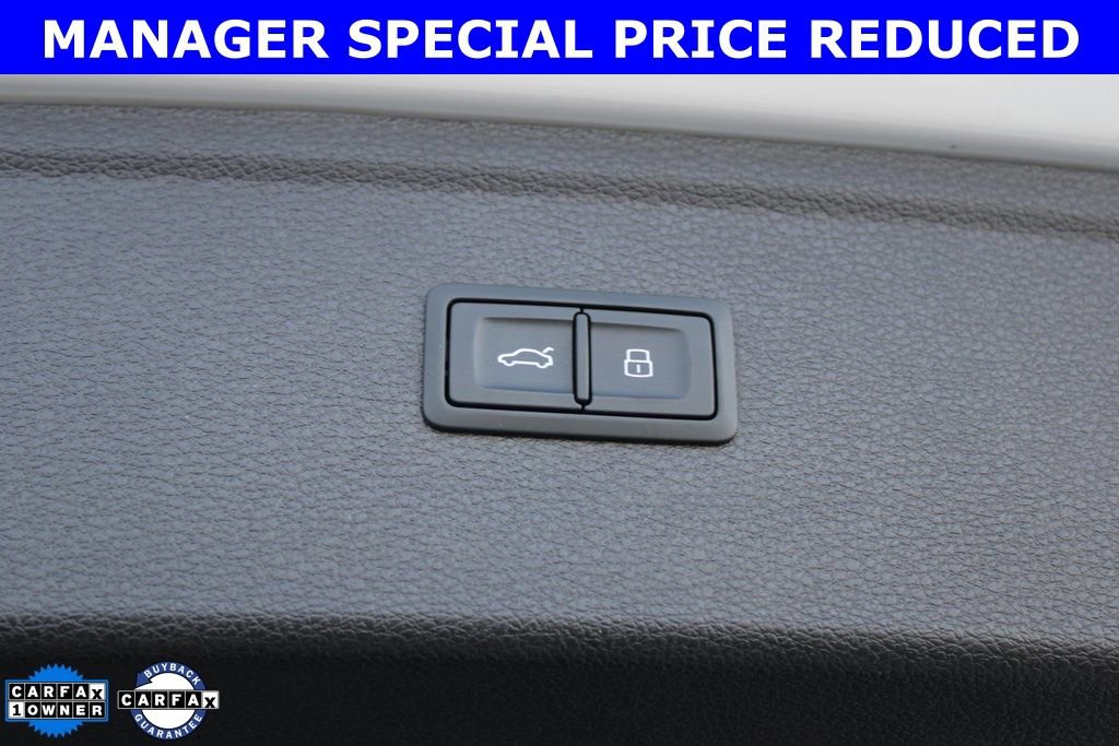 Used 2024 Audi Q5 2.0T Prestige w/ Prestige Package image 34