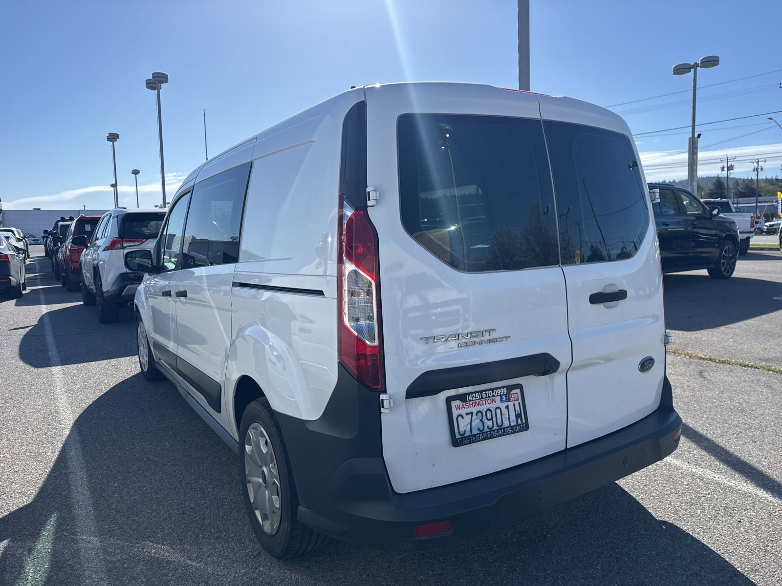 Used 2018 Ford Transit Connect XL image 8