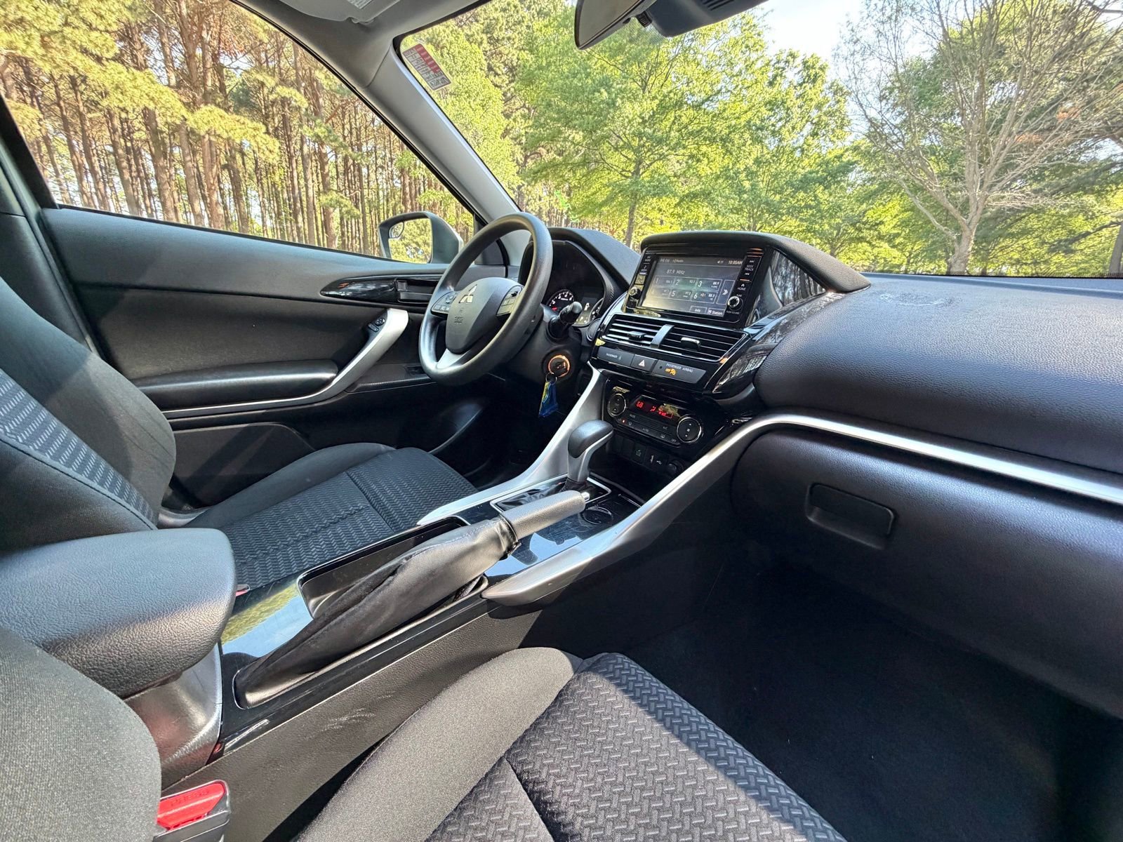 Used 2022 Mitsubishi Eclipse Cross ES image 16