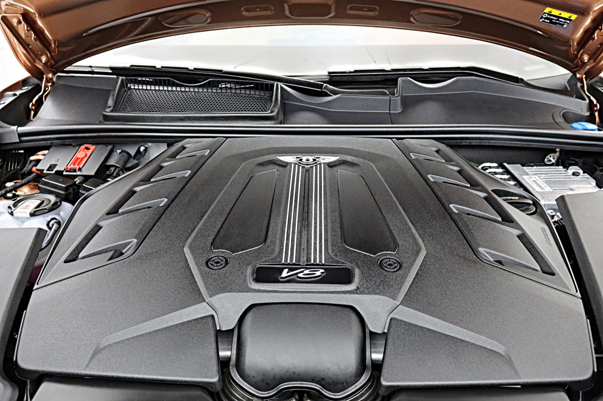 Certified 2023 Bentley Bentayga AWD/4WD image 27