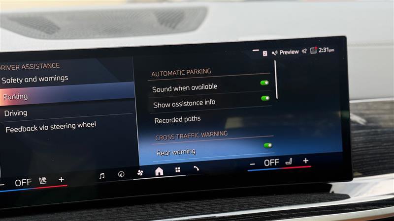 Used 2025 BMW X5 xDrive50e w/ M Sport Package image 54