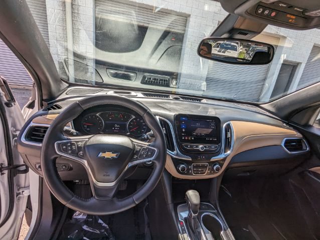 Used 2022 Chevrolet Equinox Premier w/ LPO, Floor Liner Package FWD image 22