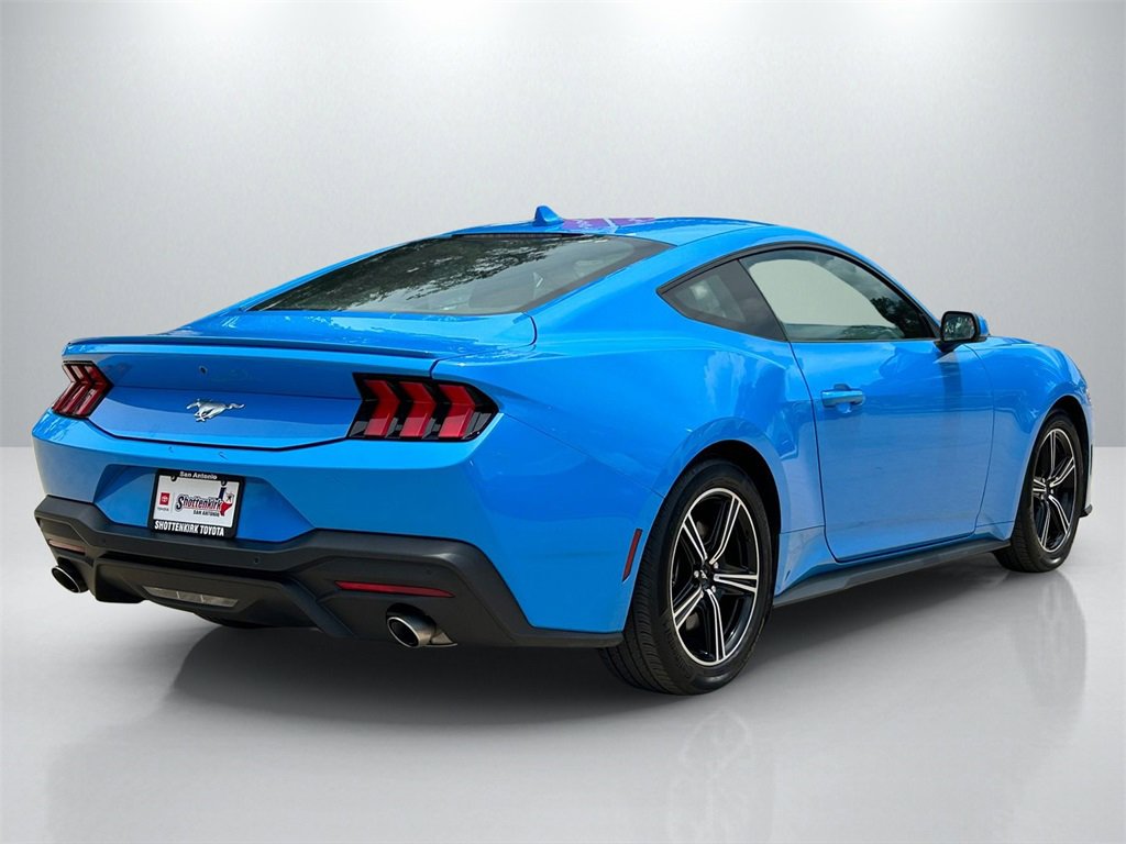 Used 2024 Ford Mustang Premium image 5