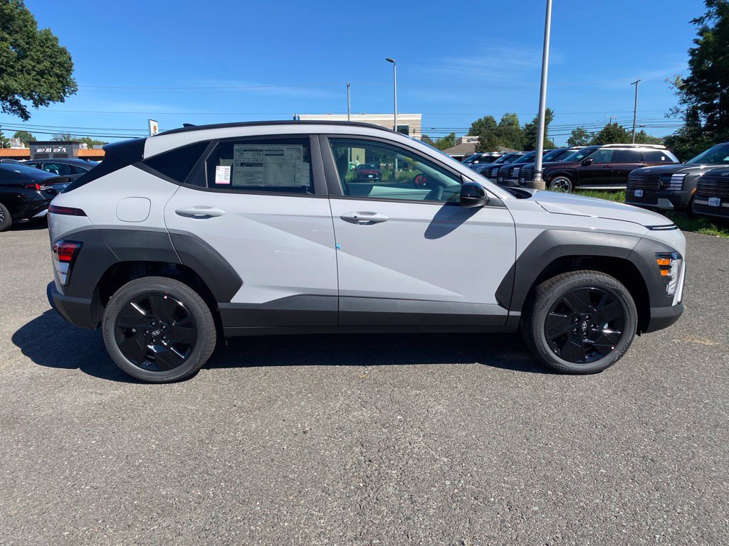New 2027 Hyundai Kona SEL Sport AWD/4WD image 2