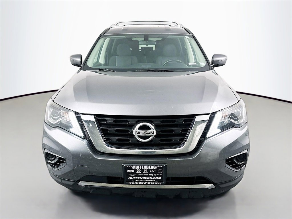 Used 2020 Nissan Pathfinder S image 2