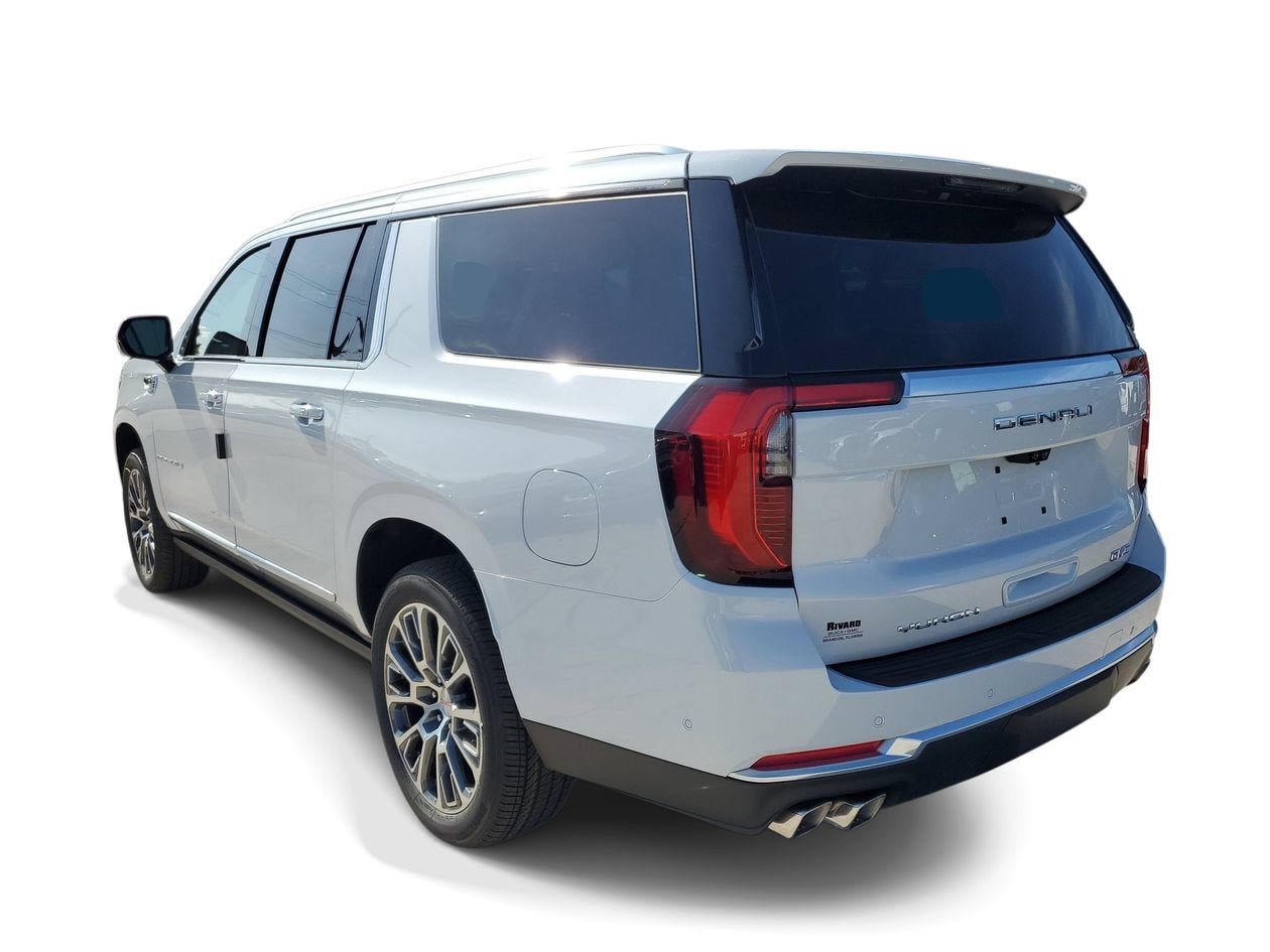 New 2026 GMC Yukon XL Denali w/ Denali Reserve Package RWD image 4