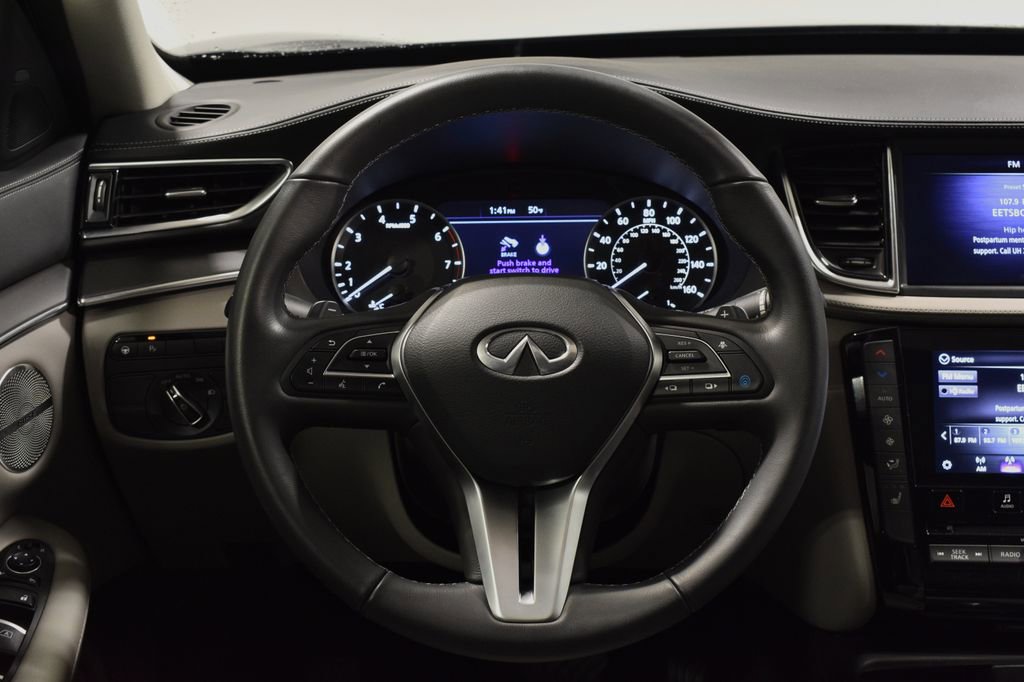 Certified 2025 INFINITI QX50 Luxe image 19