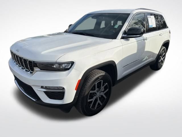 Used 2025 Jeep Grand Cherokee Limited w/ Trailer Tow Package