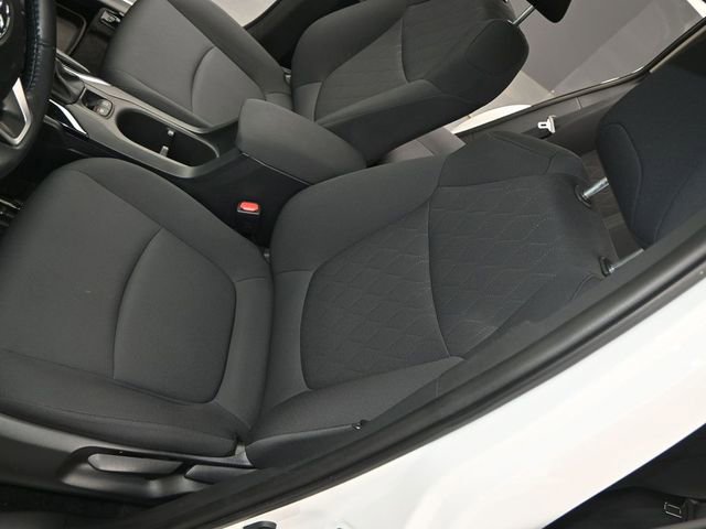 Used 2023 Toyota Corolla Cross LE w/ Moonroof Package image 12