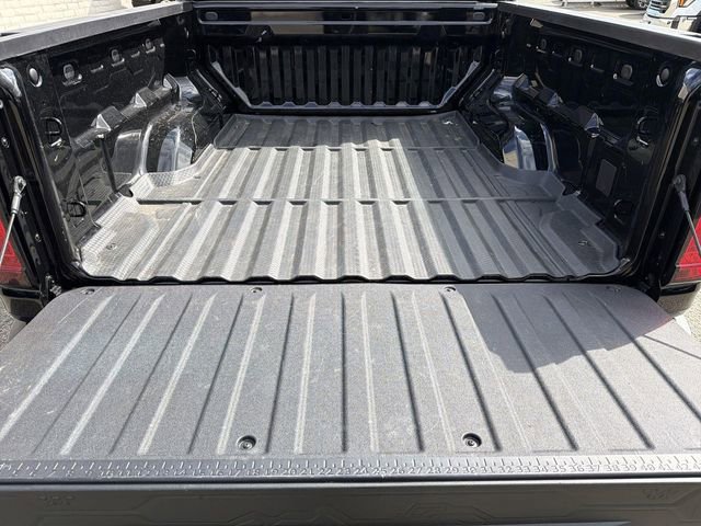 Used 2025 GMC Canyon Elevation w/ Technology Package RWD image 20