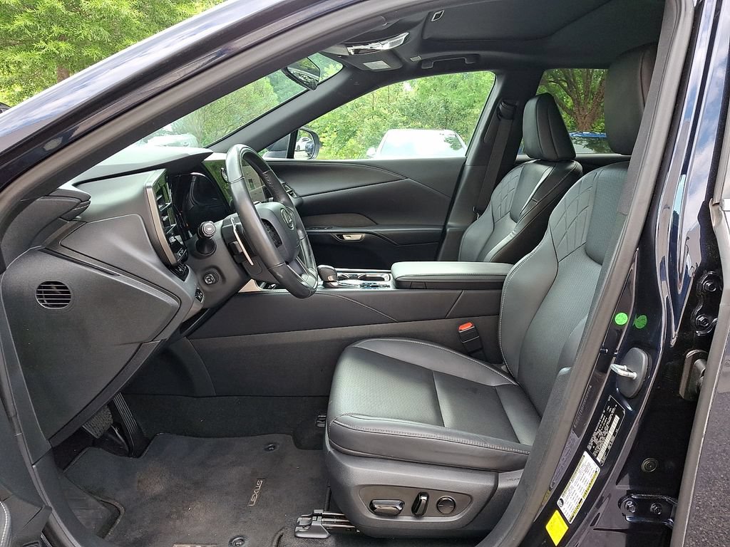 Used 2024 Lexus RX 350 Premium w/ Accessory Package (Z1) AWD/4WD image 13