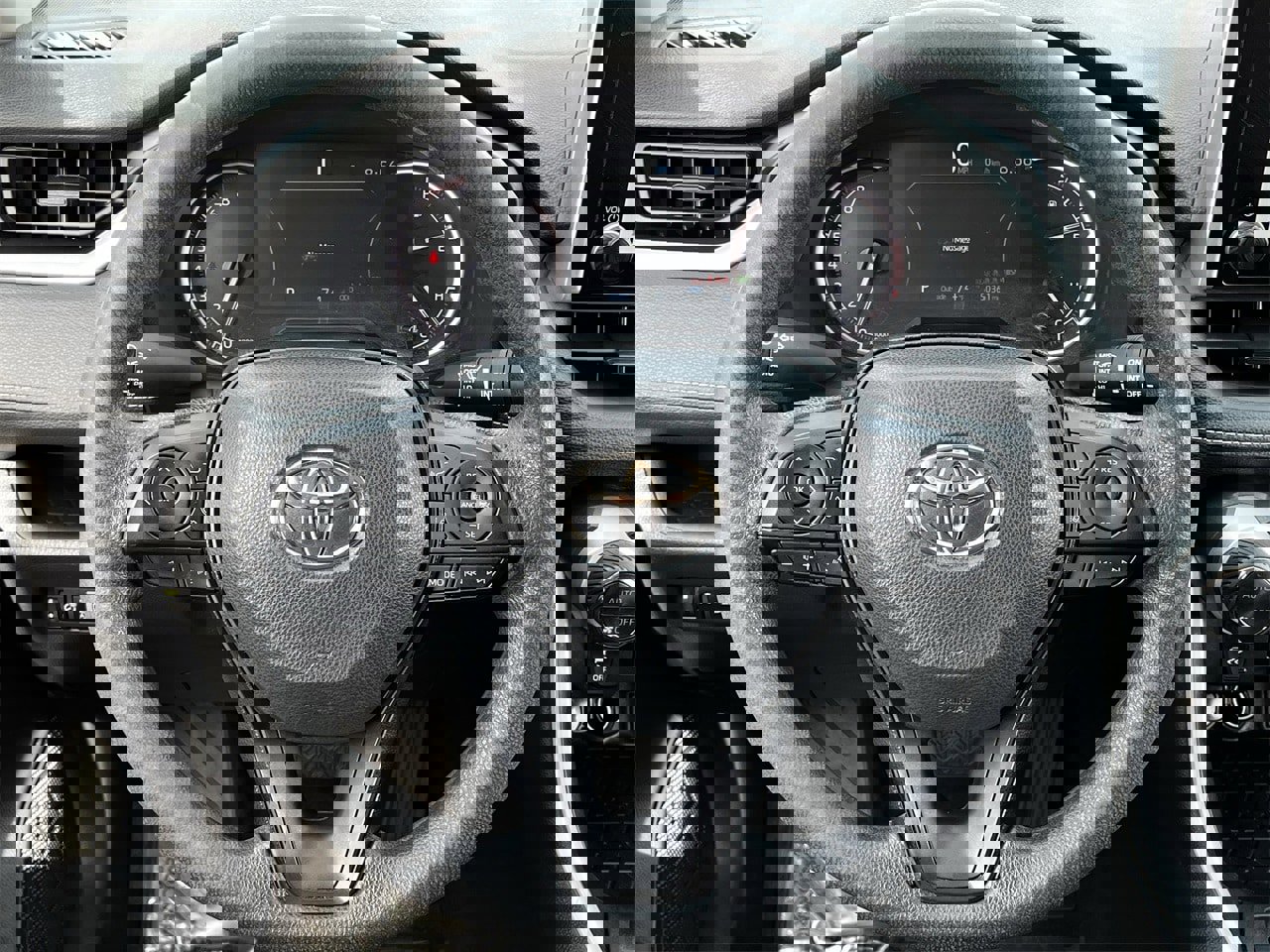 Used 2024 Toyota RAV4 XLE image 11