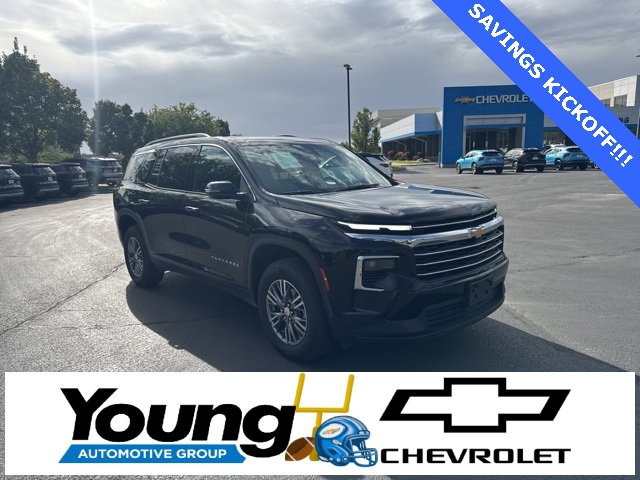 Used 2025 Chevrolet Traverse LT