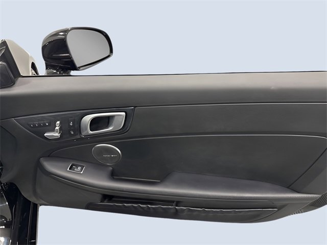 Used 2020 Mercedes-Benz SLC 300 image 29