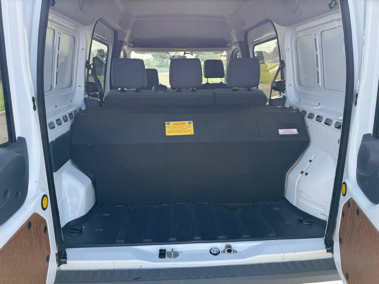 Used 2011 Ford Transit Connect XLT FWD image 24