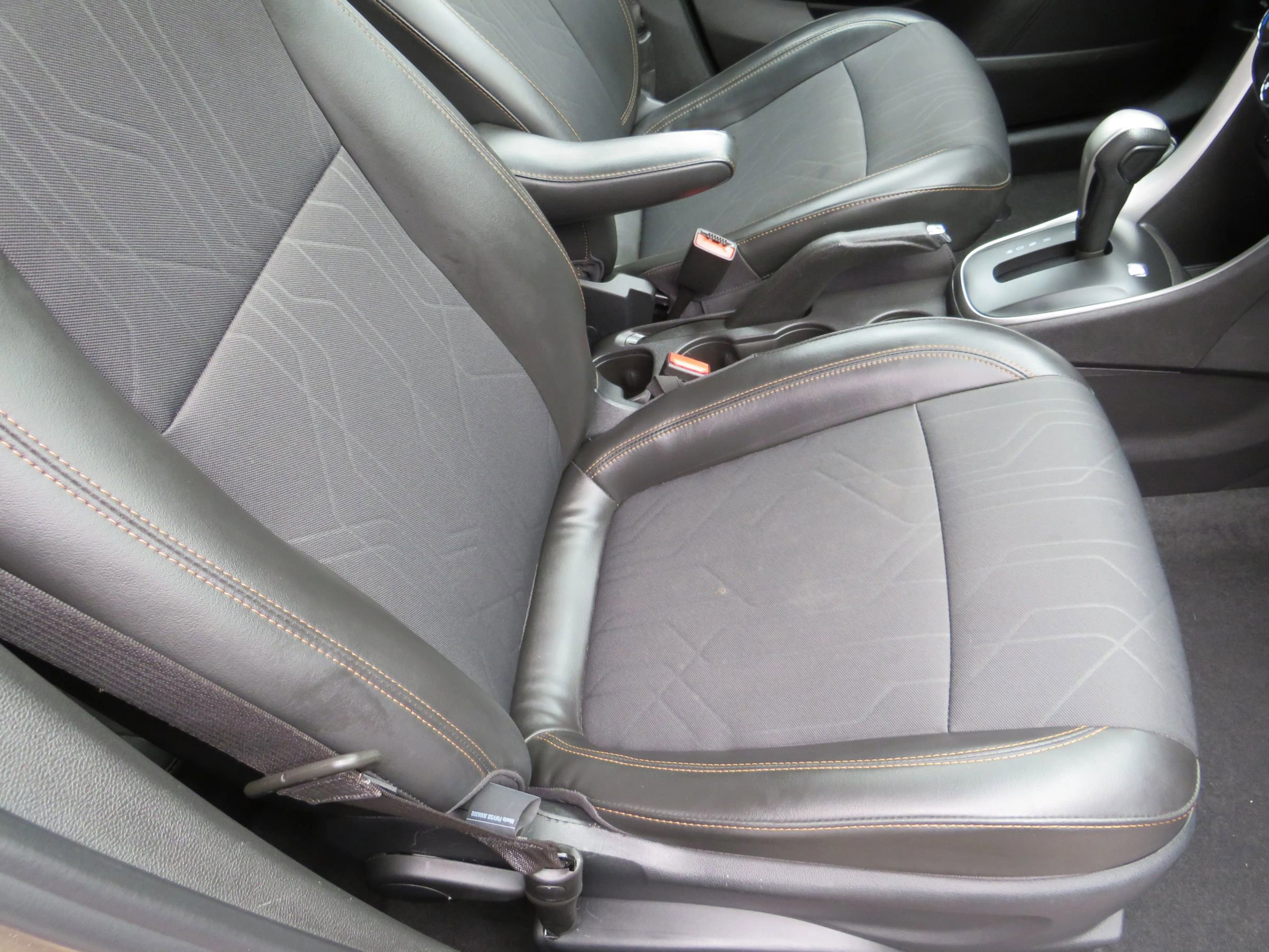 Used 2018 Chevrolet Trax LT w/ LT Convenience Package image 32