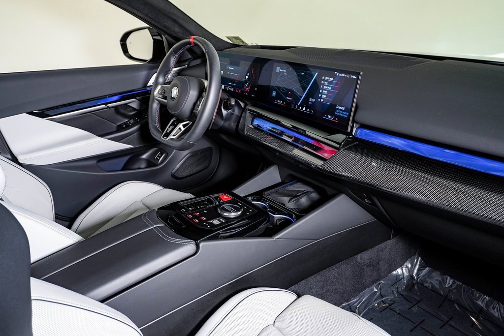 Used 2025 BMW M5 Touring w/ M Driver's Package image 15