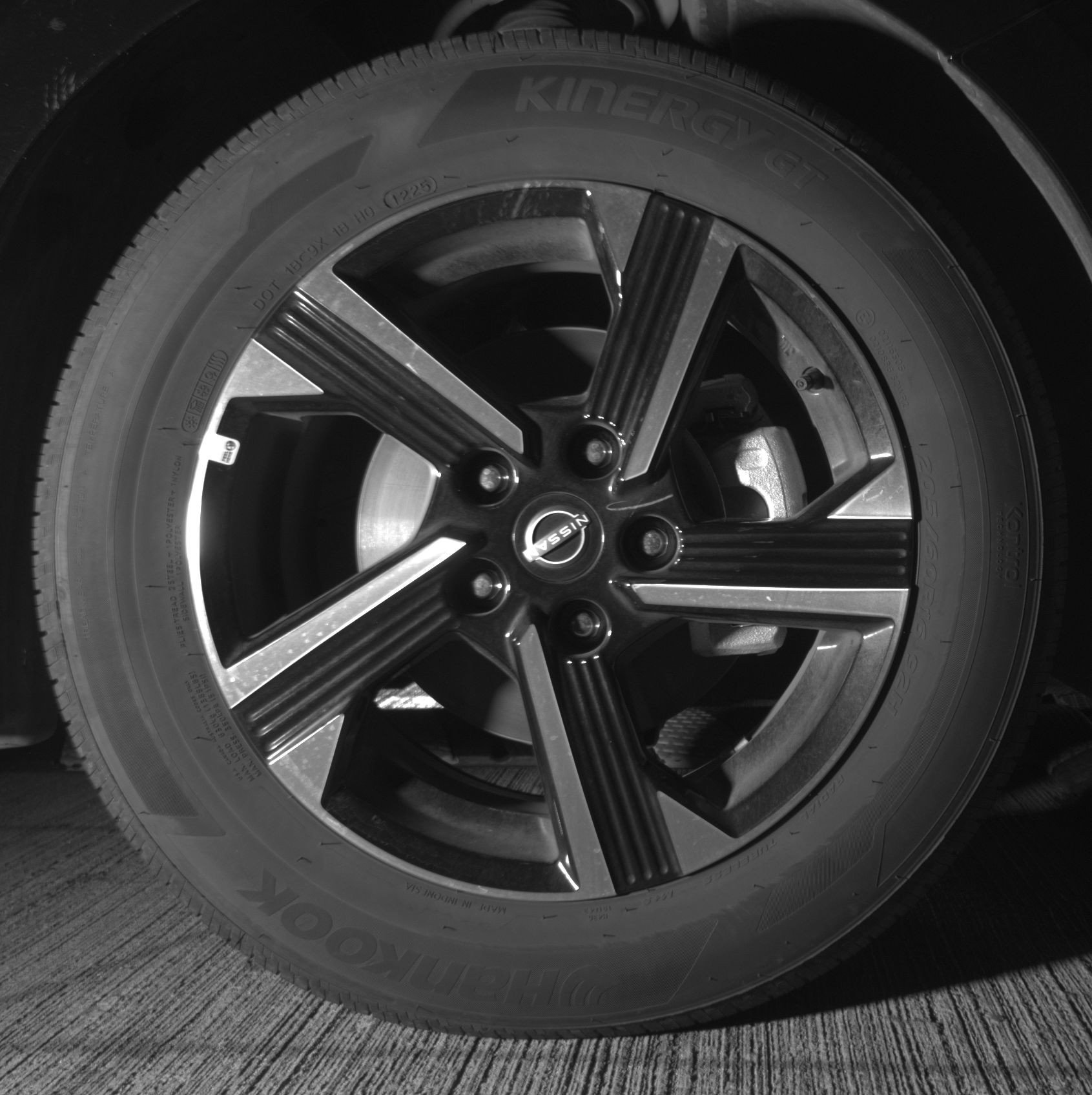 Used 2025 Nissan Sentra SV image 13