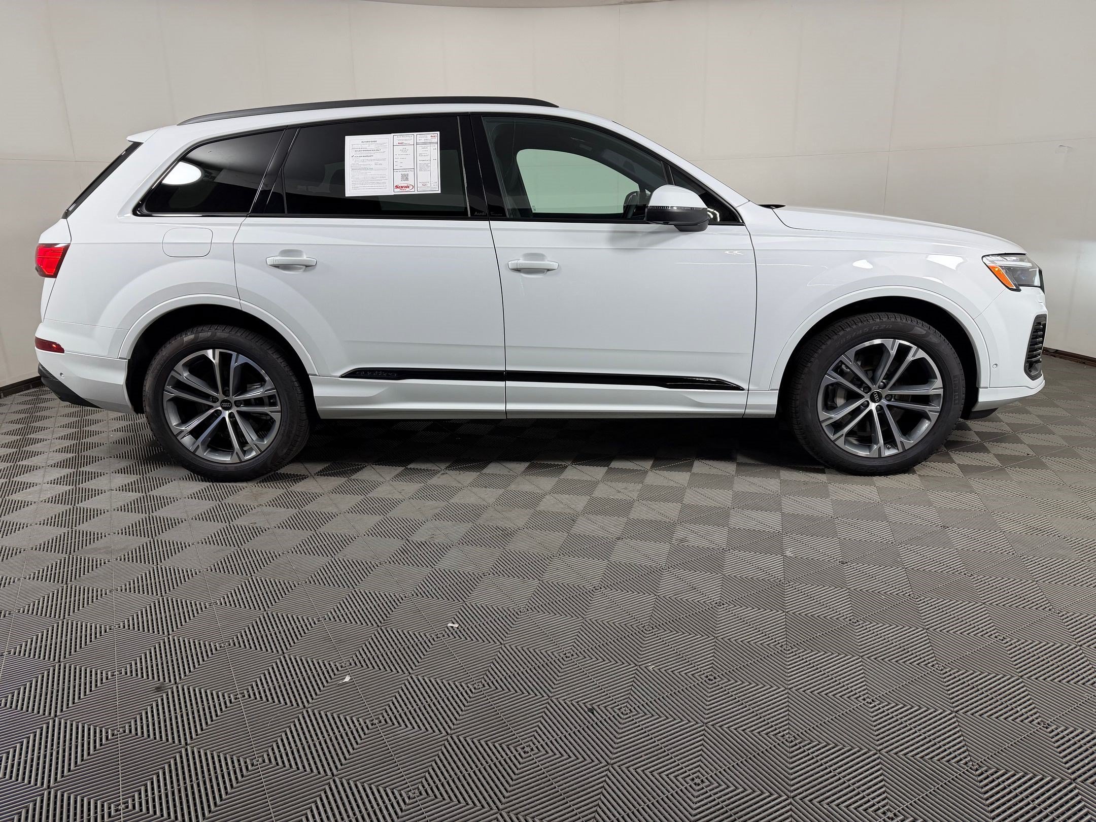 Used 2026 Audi Q7 2.0T Premium AWD/4WD image 8