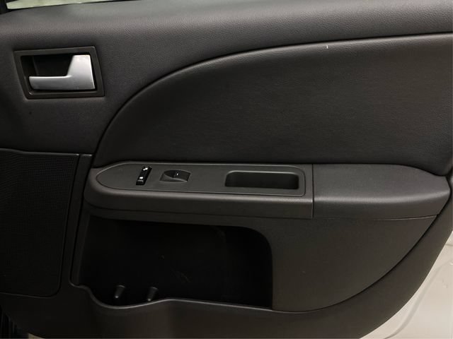 Used 2005 Ford Five Hundred Limited FWD image 28