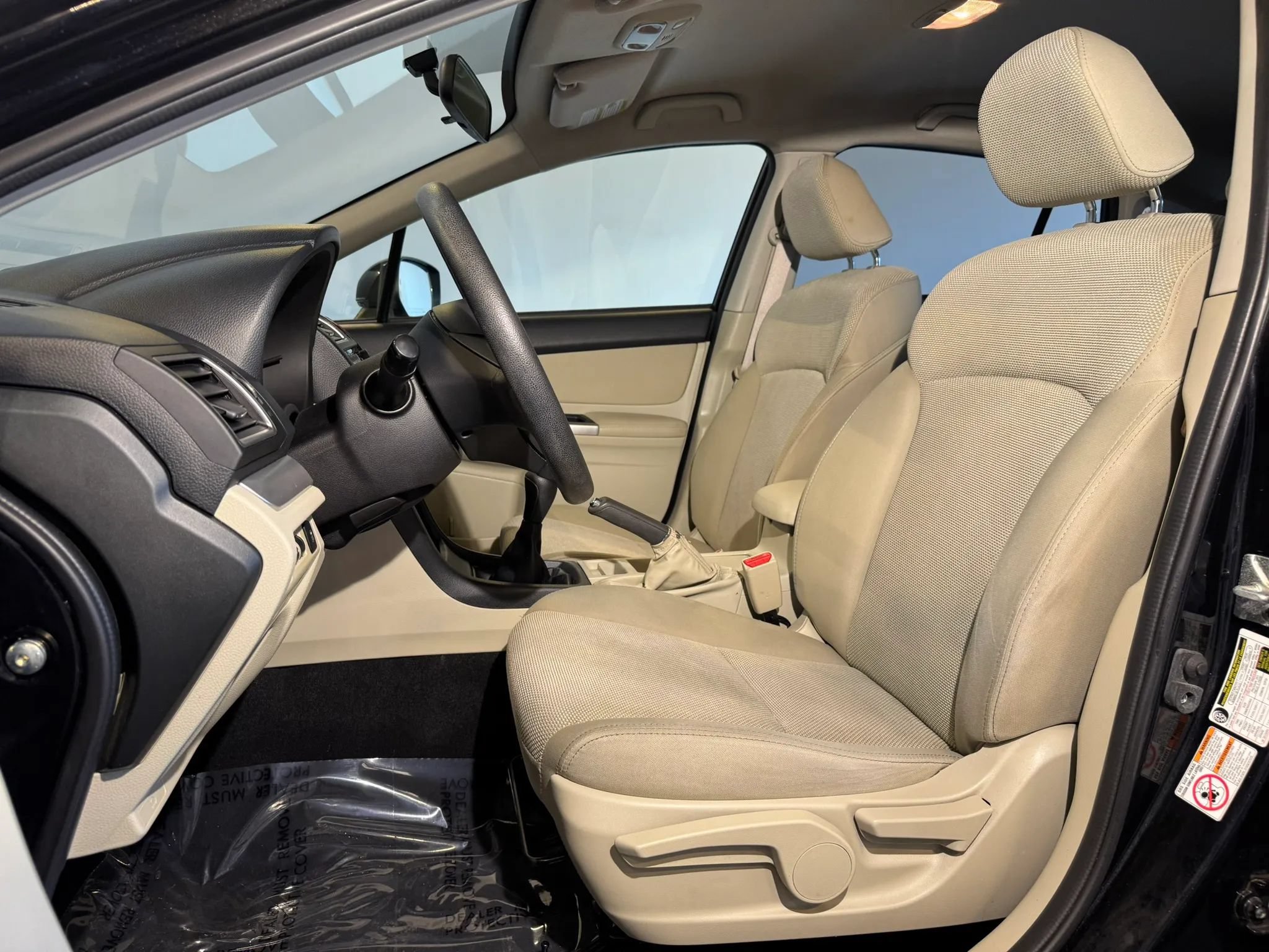 Used 2015 Subaru Crosstrek 2.0i Premium AWD/4WD image 9