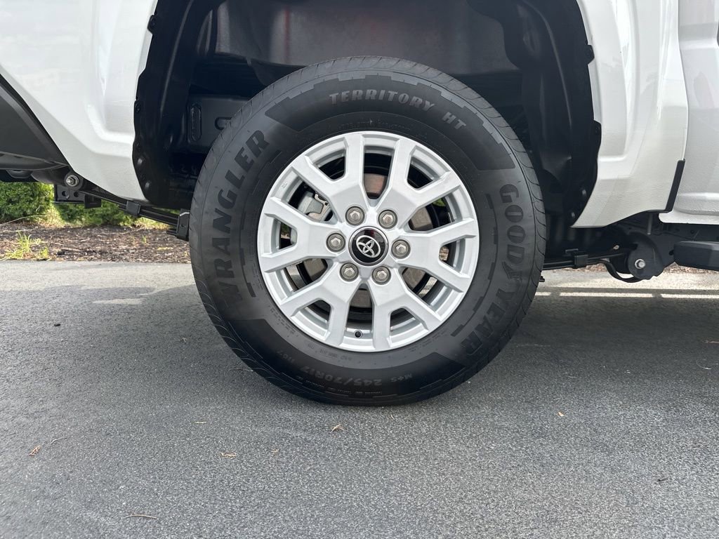 Certified 2025 Toyota Tacoma SR image 35